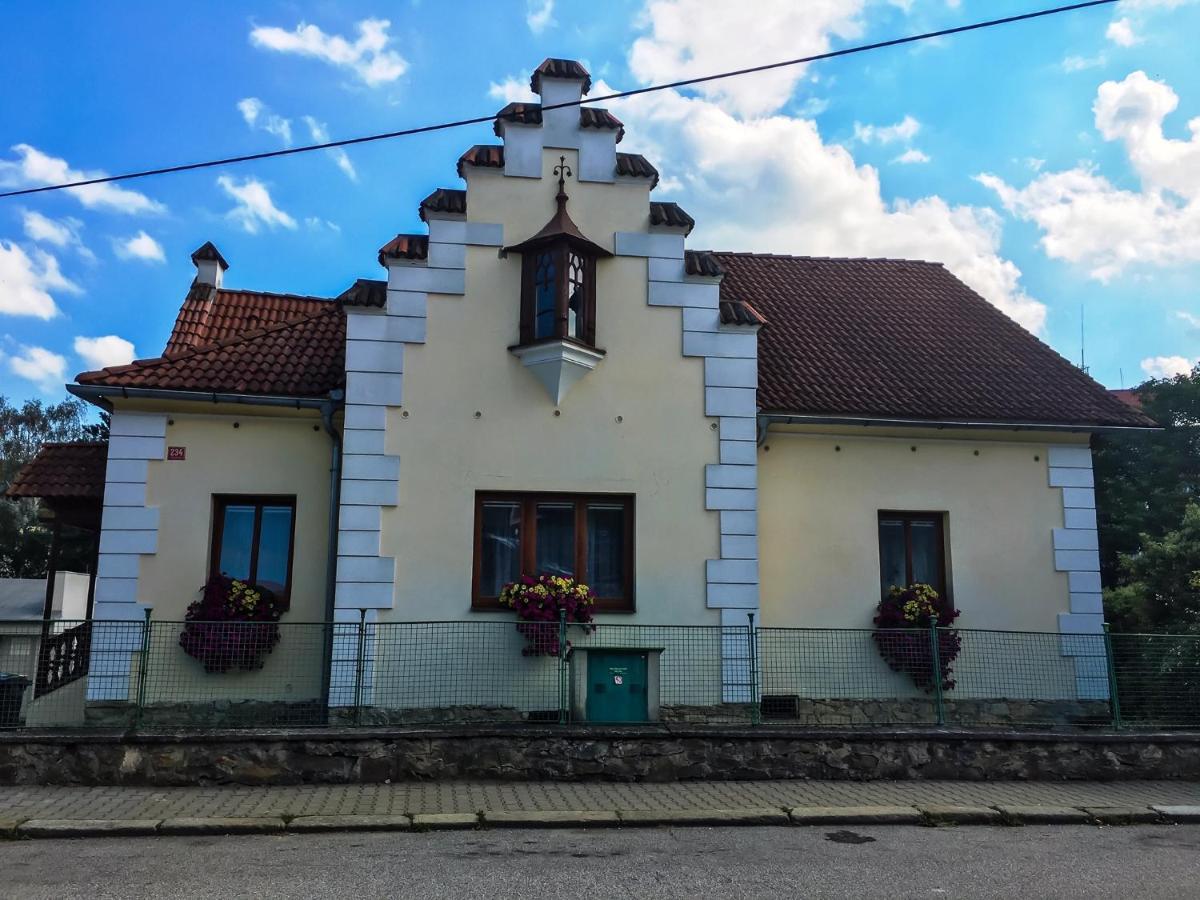 Apartman V Zahradni Prachatice Bagian luar foto