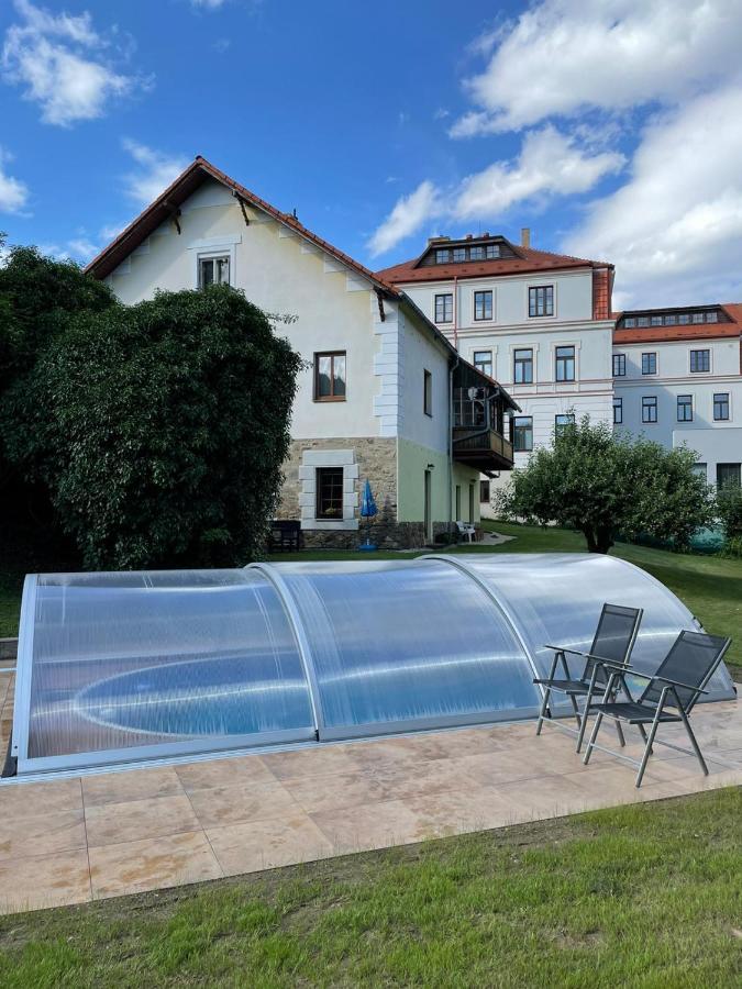 Apartman V Zahradni Prachatice Bagian luar foto